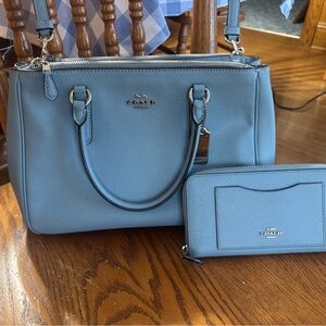 Coach Baby Blue Handbag and Wallet Set
